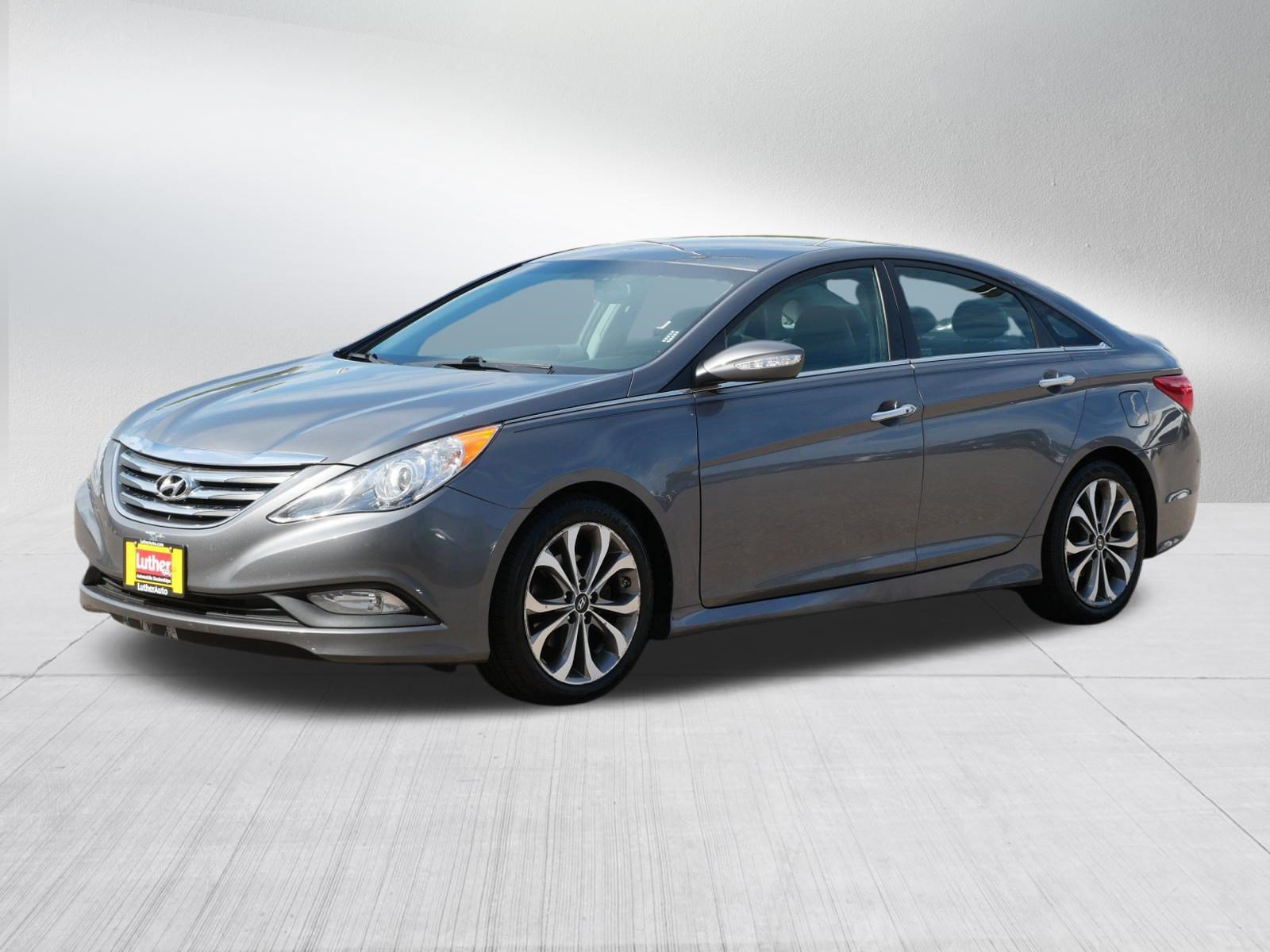 Used 2014 Hyundai Sonata SE FWD image 3