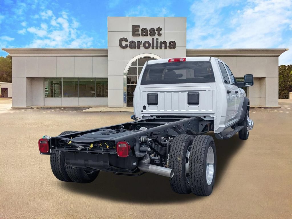 New 2026 RAM 5500 Tradesman w/ Chrome Appearance Group AWD/4WD image 3