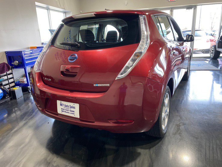 Used 2013 Nissan Leaf SV w/ LED & Quick Charge Pkg image 6