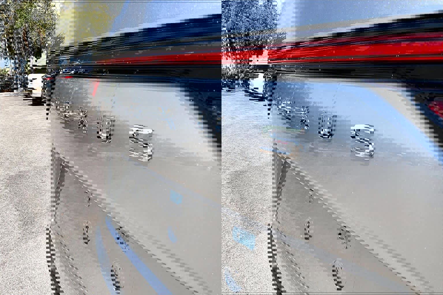 Used 2024 Lexus LX 600 4WD w/ Luxury Package image 30