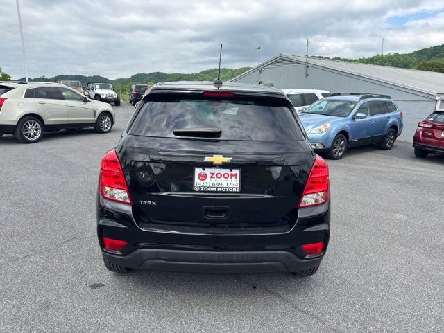 Used 2019 Chevrolet Trax LS w/ Tint and Cruise Package FWD image 7