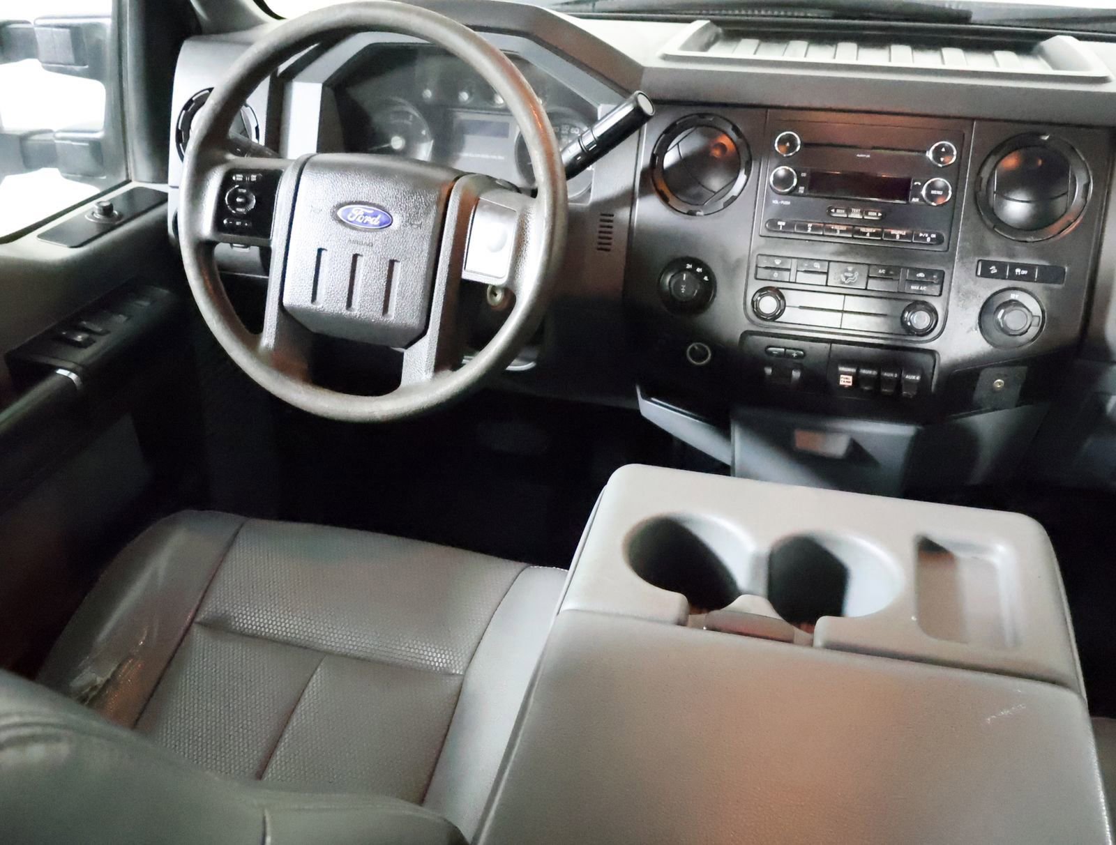 Used 2015 Ford F250 XL w/ Power Equipment Group image 27