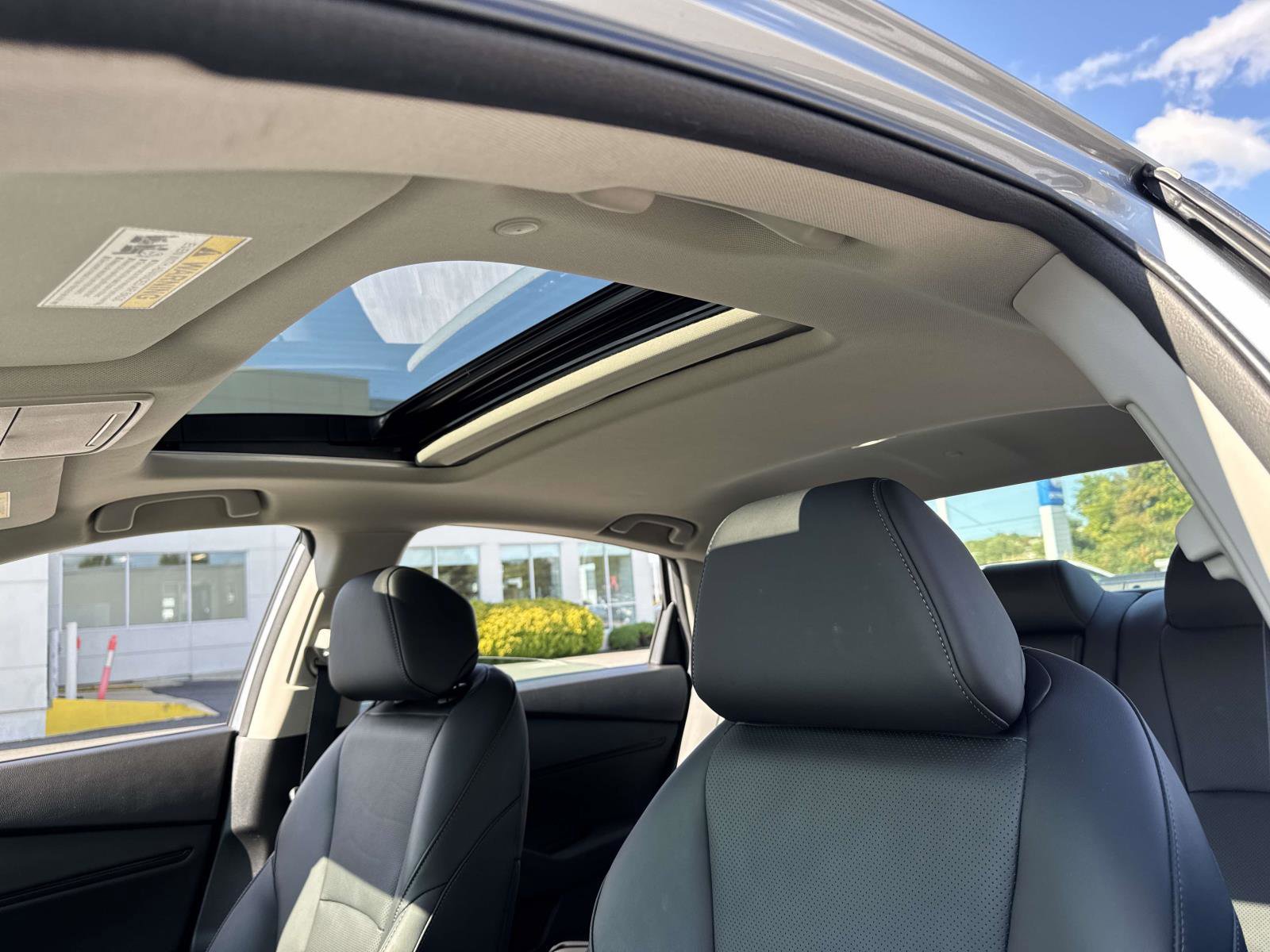 Used 2023 Honda Accord EX-L image 18