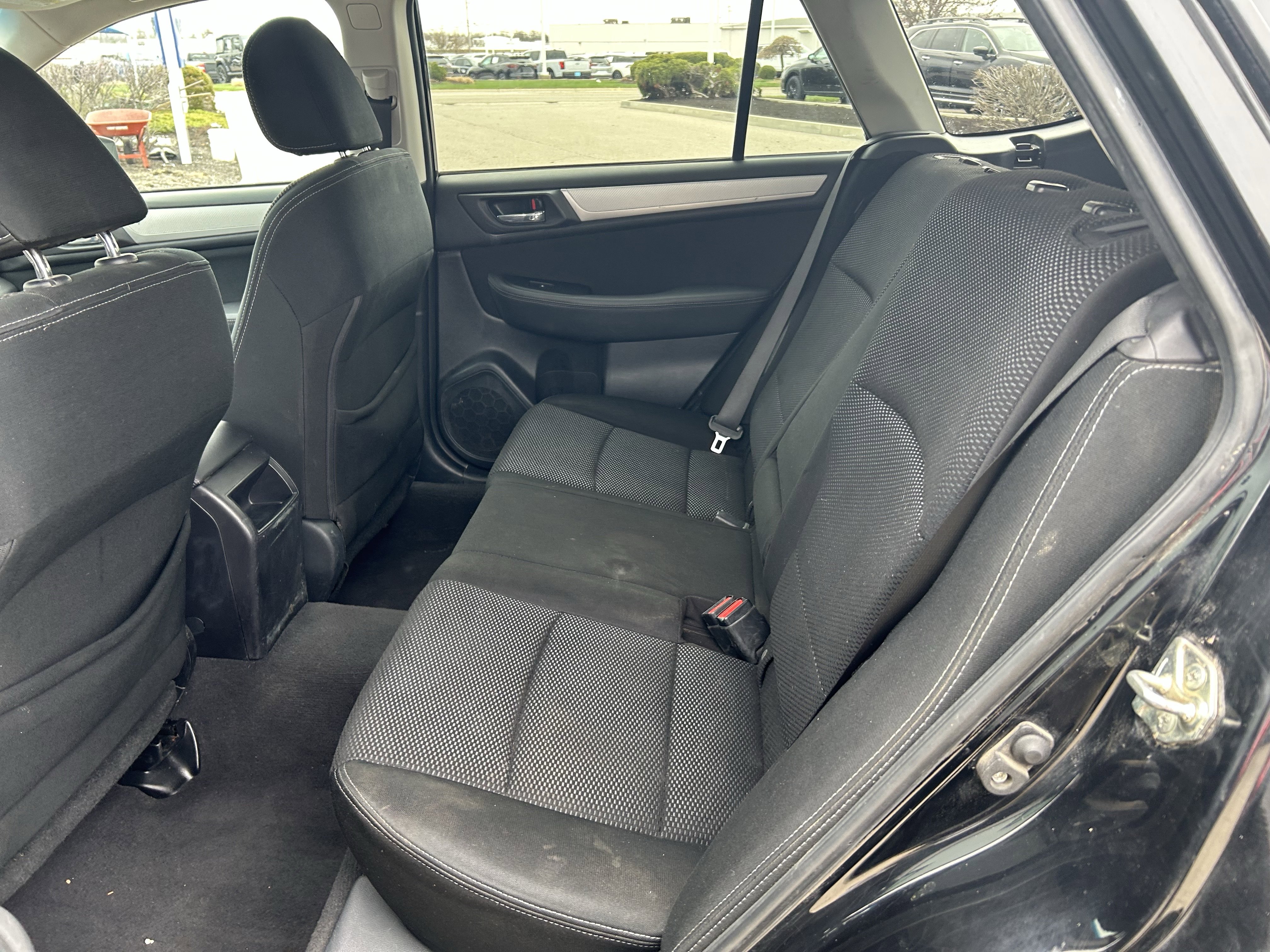 Used 2017 Subaru Outback 2.5i Premium image 22