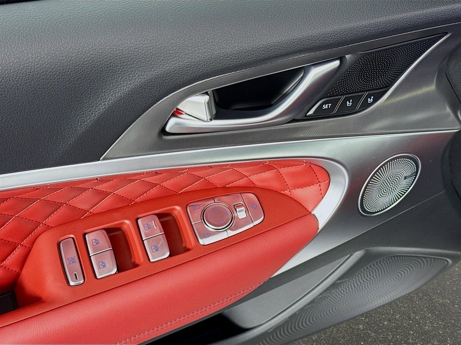 New 2025 Genesis G70 3.3T Advanced w/ Sport Prestige Package image 20