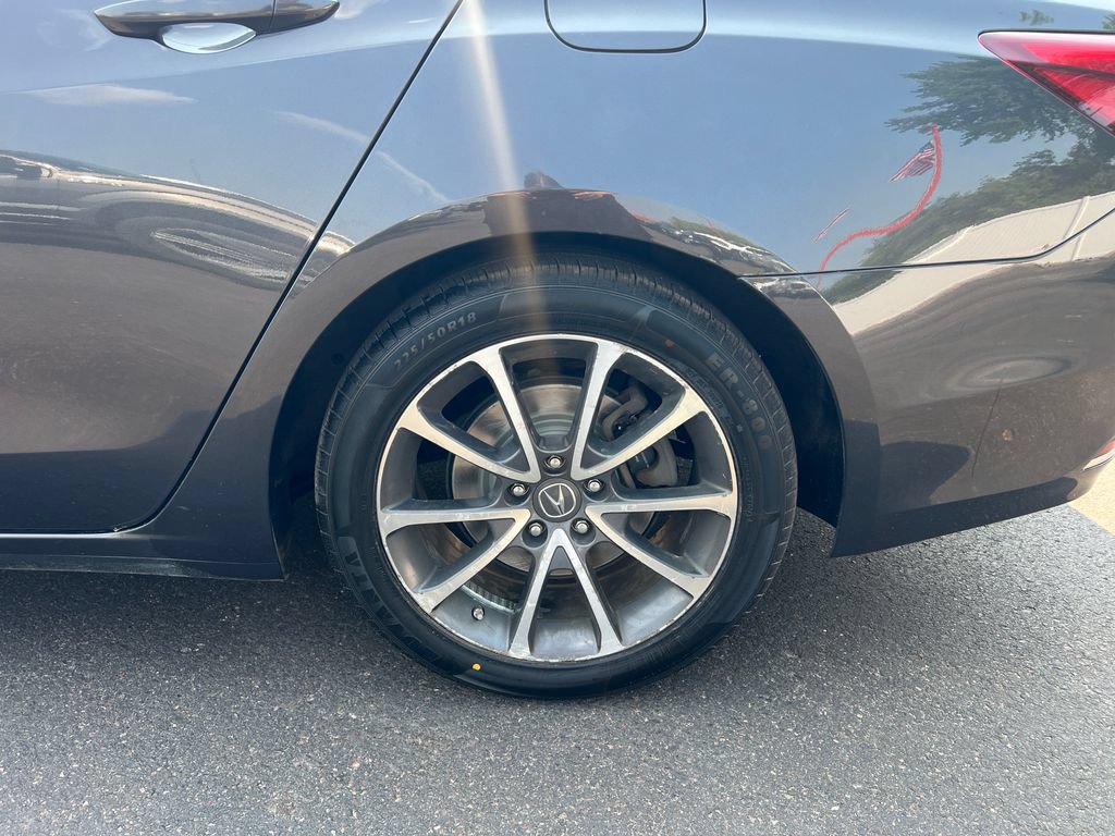 Used 2015 Acura TLX V6 w/ Technology Package FWD image 13