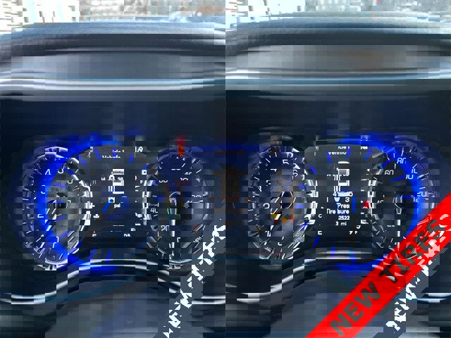 Certified 2022 Chrysler Pacifica Touring-L image 19