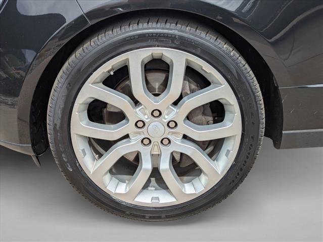 Used 2017 Land Rover Range Rover Supercharged image 26