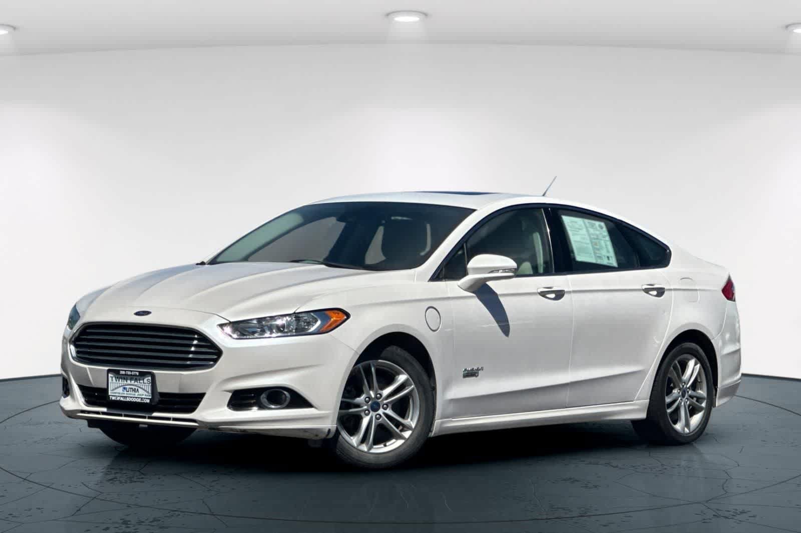 Used 2016 Ford Fusion Energi Titanium w/ Driver Assist Package FWD image 1