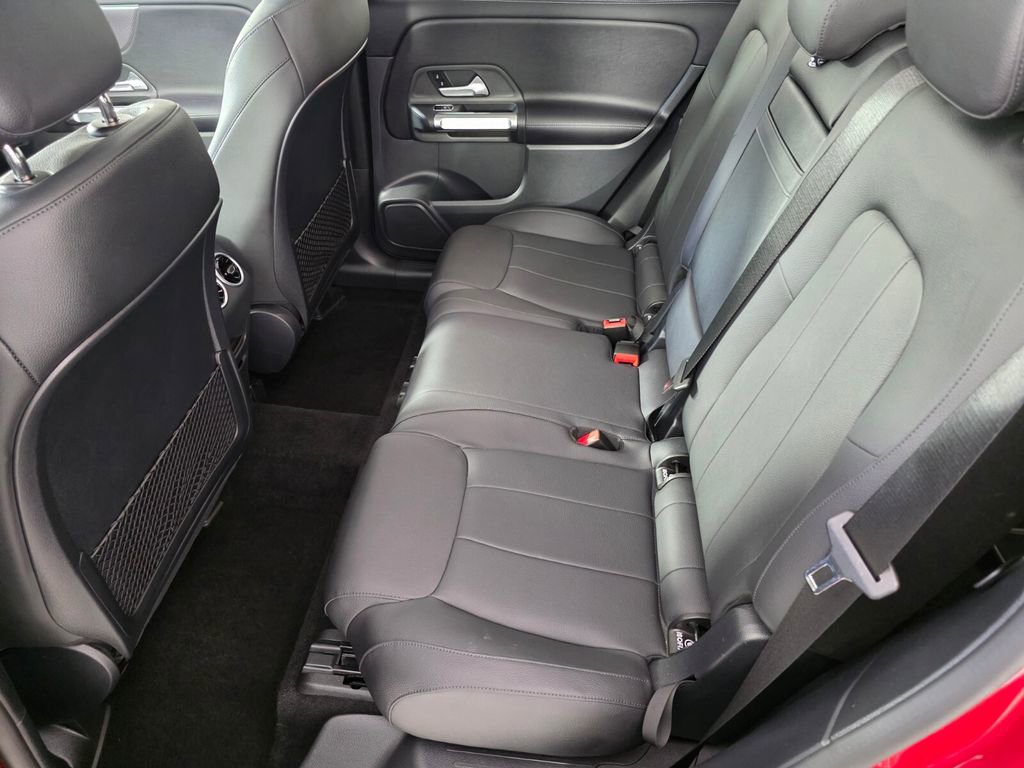 Certified 2022 Mercedes-Benz GLB 250 image 14