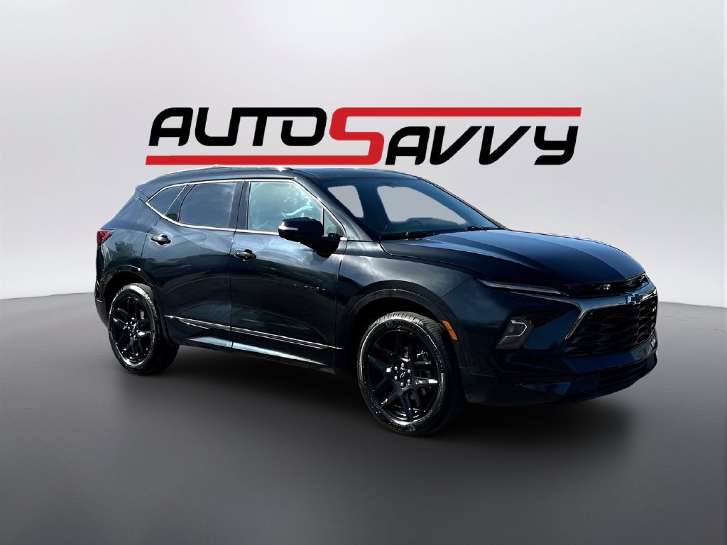 Used 2025 Chevrolet Blazer RS w/ Driver Confidence II Package FWD image 1