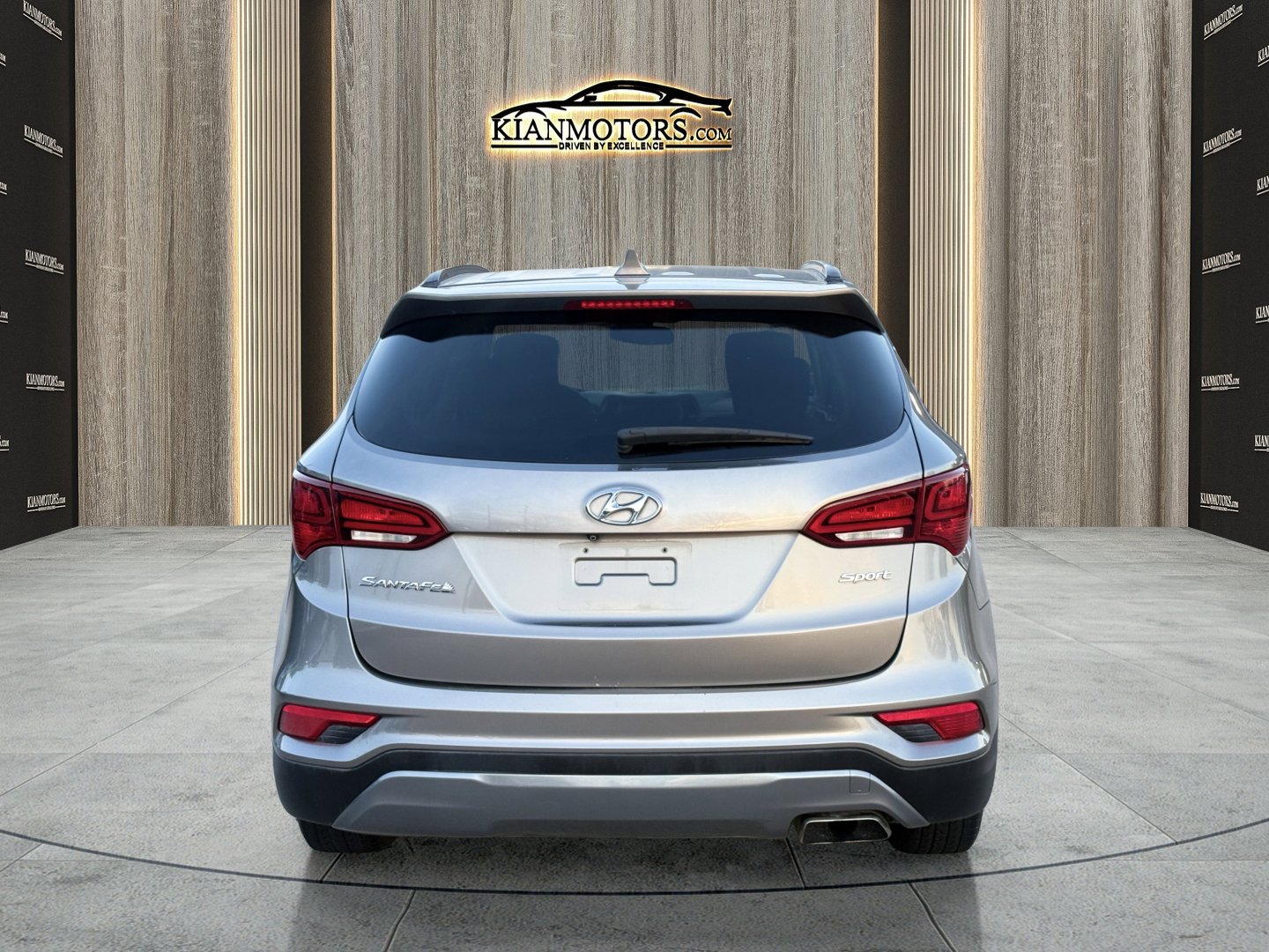 Used 2017 Hyundai Santa Fe Sport FWD image 6
