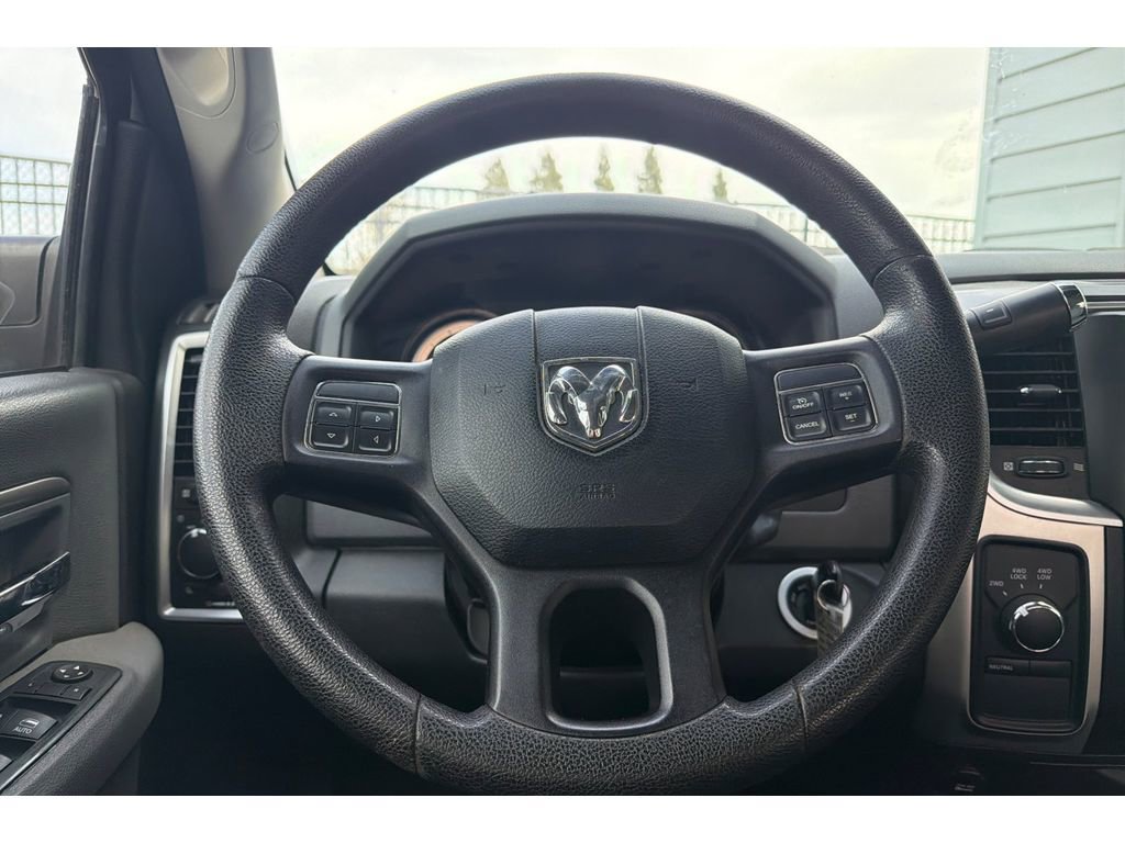 Used 2016 RAM 3500 SLT image 23