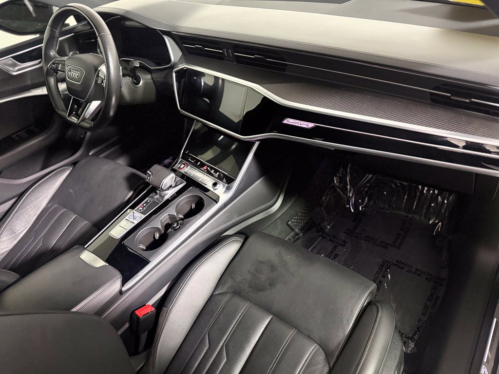 Used 2021 Audi RS 7 Sportback AWD/4WD image 25