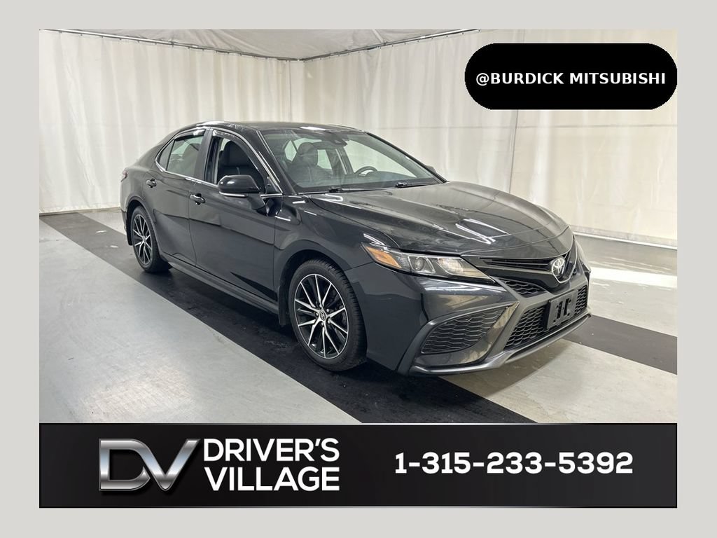 Used 2023 Toyota Camry SE