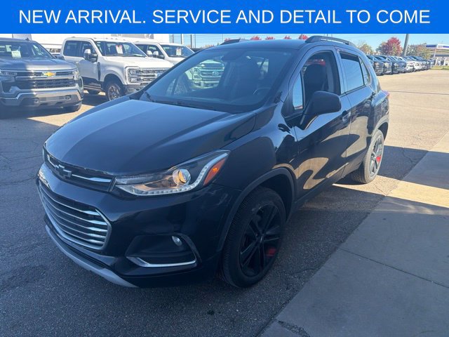 Used 2018 Chevrolet Trax LT w/ Redline Edition AWD/4WD image 16