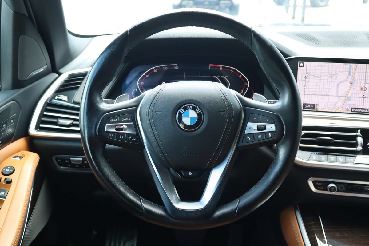 Used 2019 BMW X5 xDrive50i w/ Executive Package AWD/4WD image 14