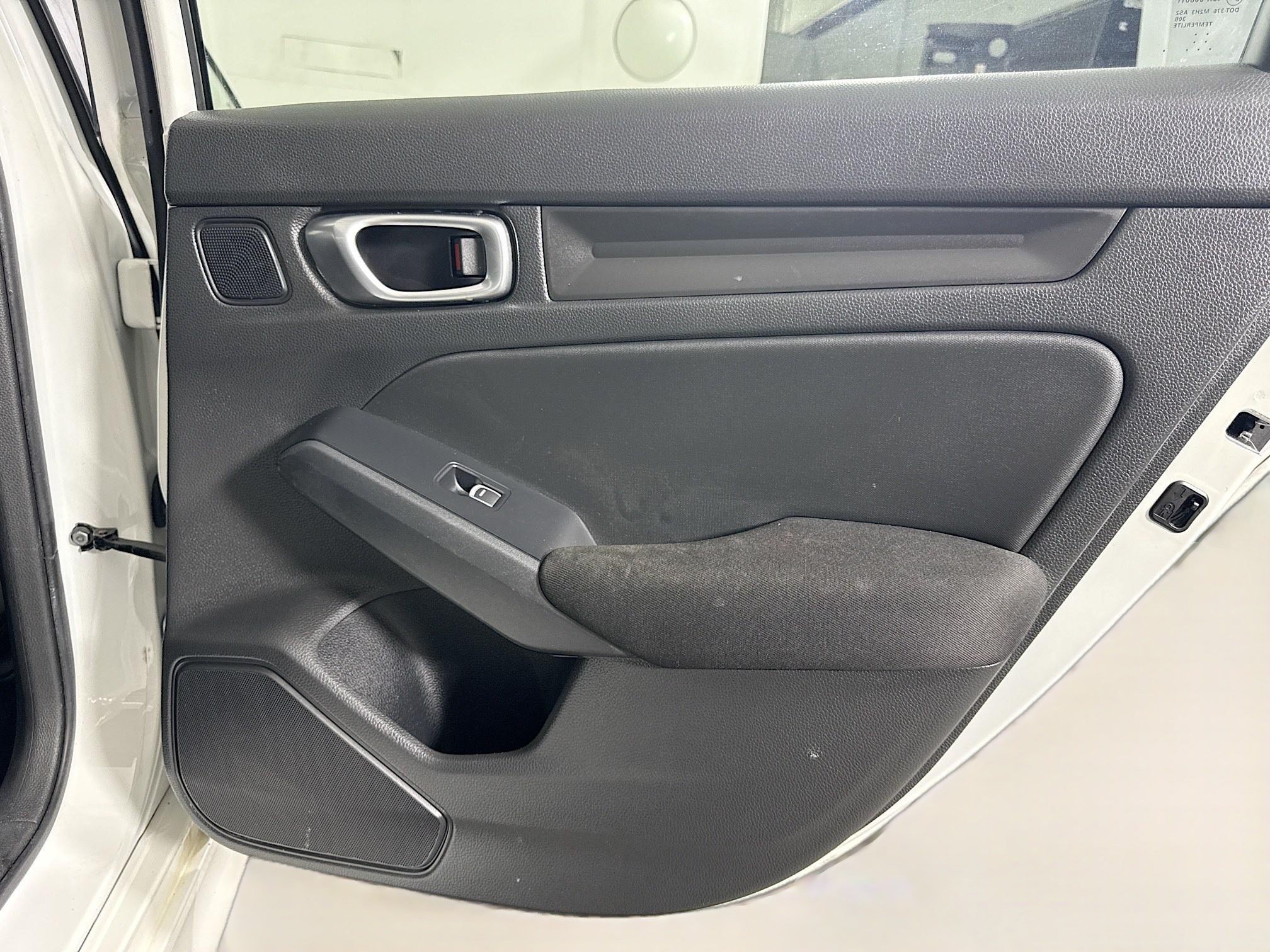 Used 2023 Honda Civic Sport image 28