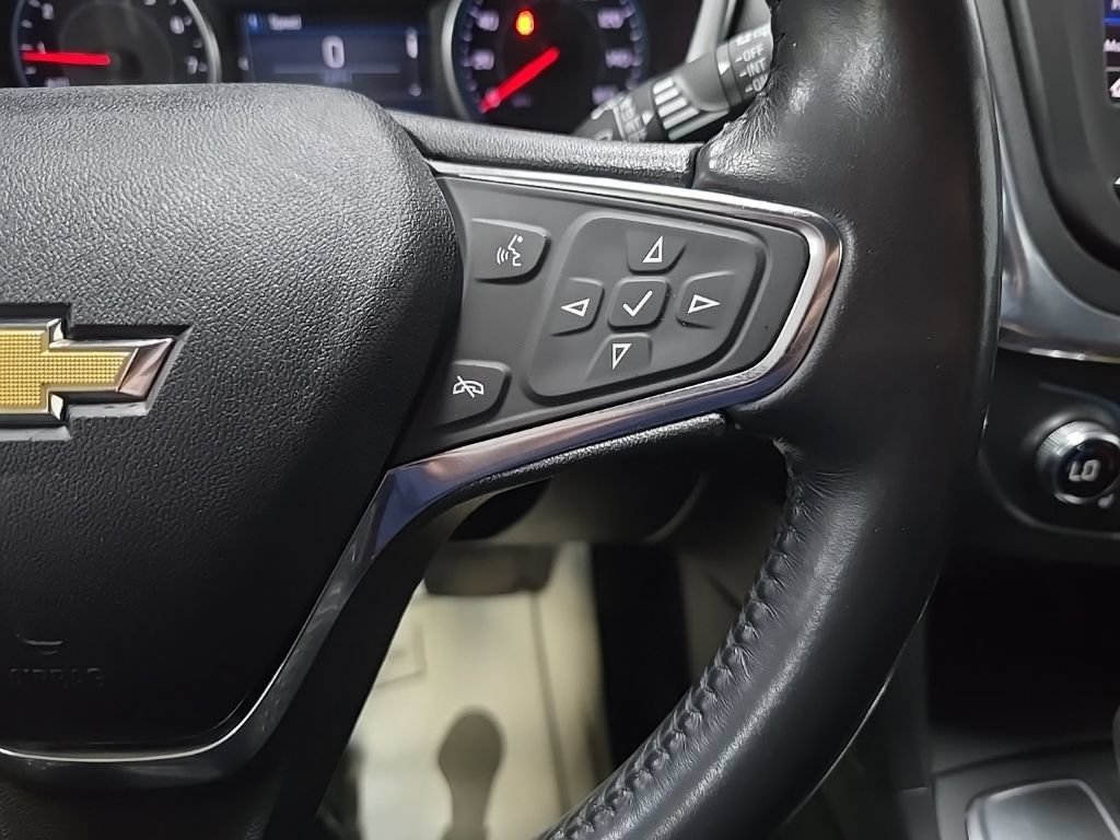 Used 2021 Chevrolet Equinox LT FWD image 22
