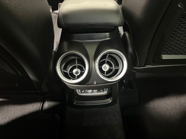 Used 2024 Alfa Romeo Stelvio Ti image 41