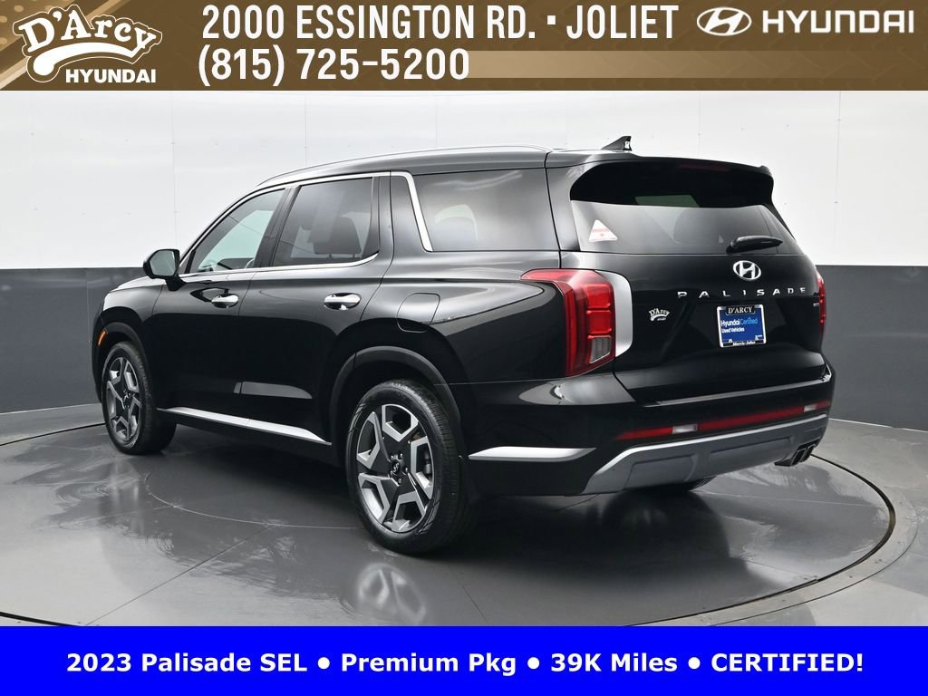 Used 2023 Hyundai Palisade SEL w/ Cargo Package image 6