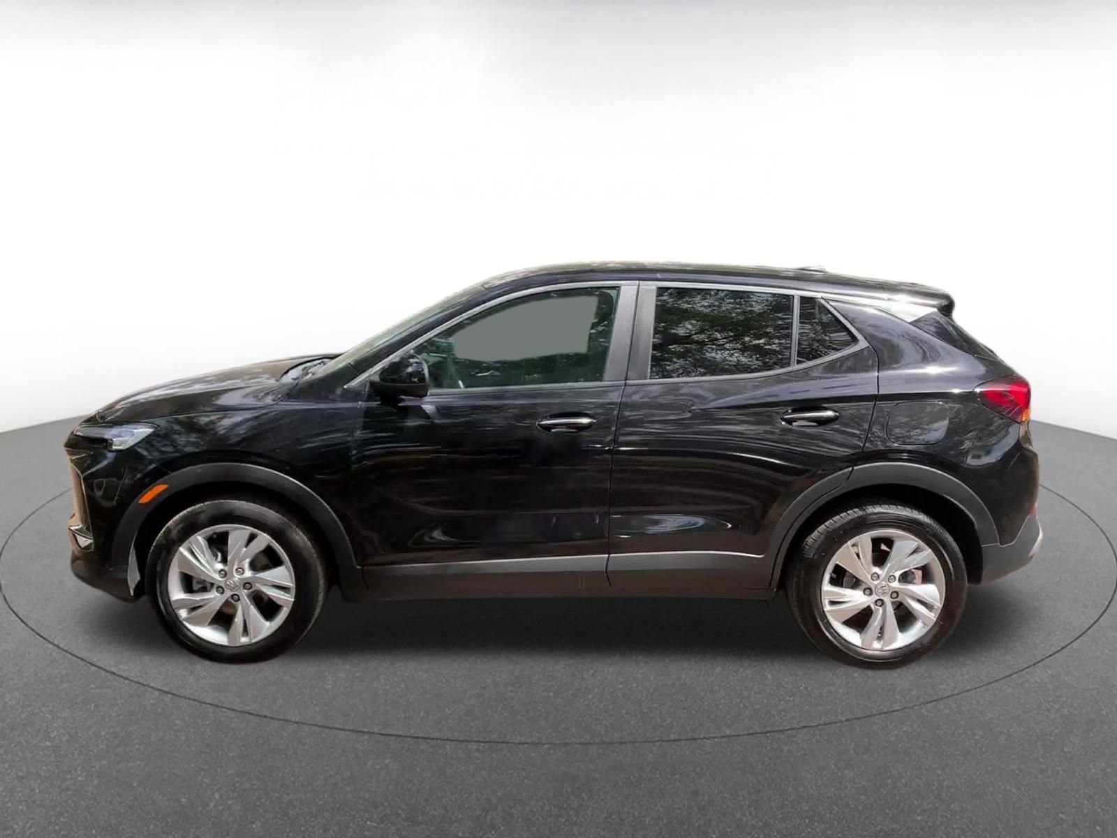 Used 2025 Buick Encore GX Preferred FWD image 9