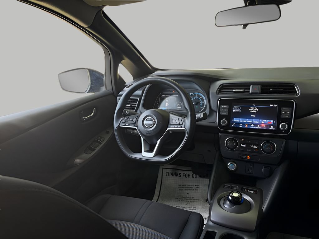 Used 2025 Nissan Leaf S FWD image 8