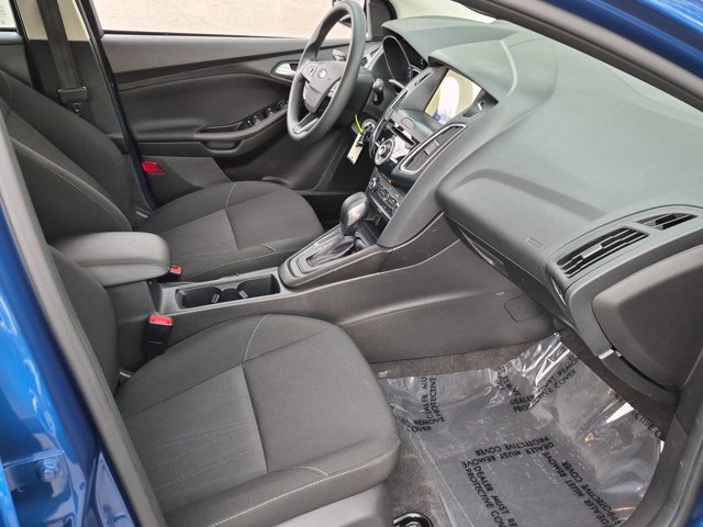 Used 2018 Ford Focus SE FWD image 19