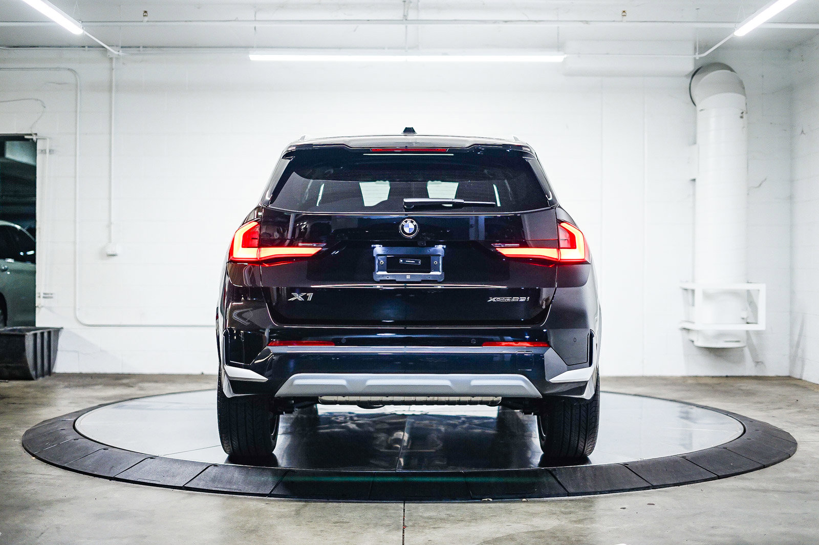 New 2026 BMW X1 xDrive28i image 5