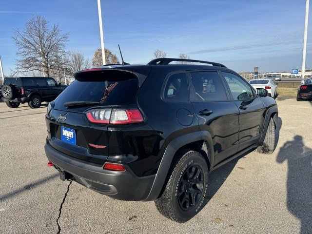 Used 2022 Jeep Cherokee Trailhawk w/ Comfort/Convenience Group image 9