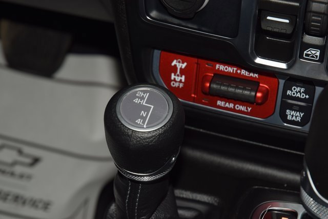 Used 2025 Jeep Wrangler Unlimited Rubicon w/ XTREMEE 35" Tire Package image 32