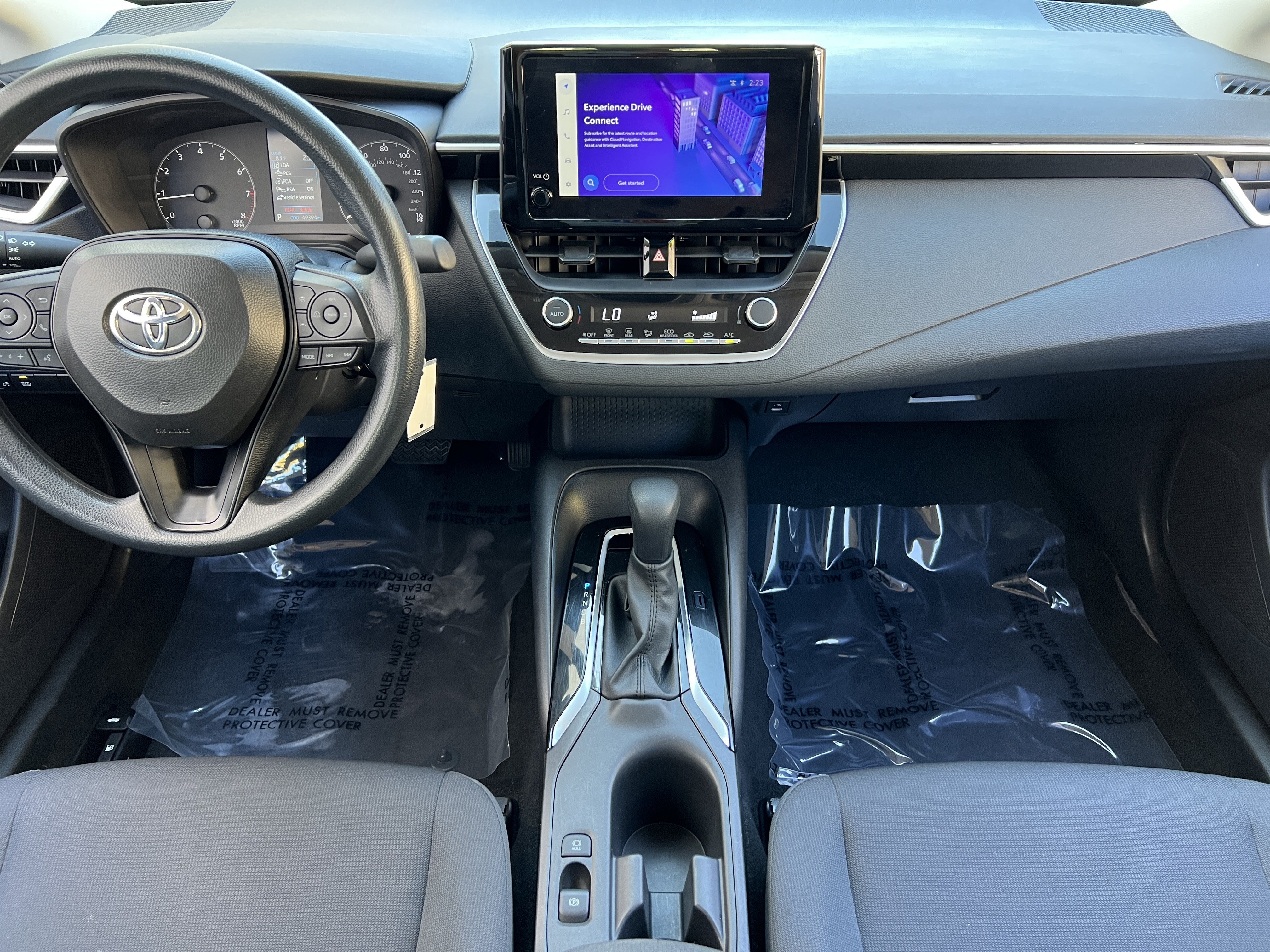 Used 2025 Toyota Corolla LE FWD image 32