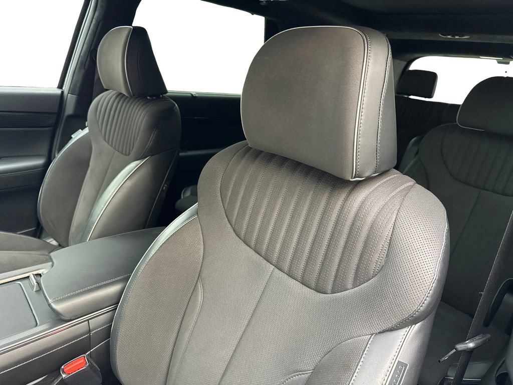 Used 2025 Hyundai Palisade Calligraphy AWD/4WD image 27