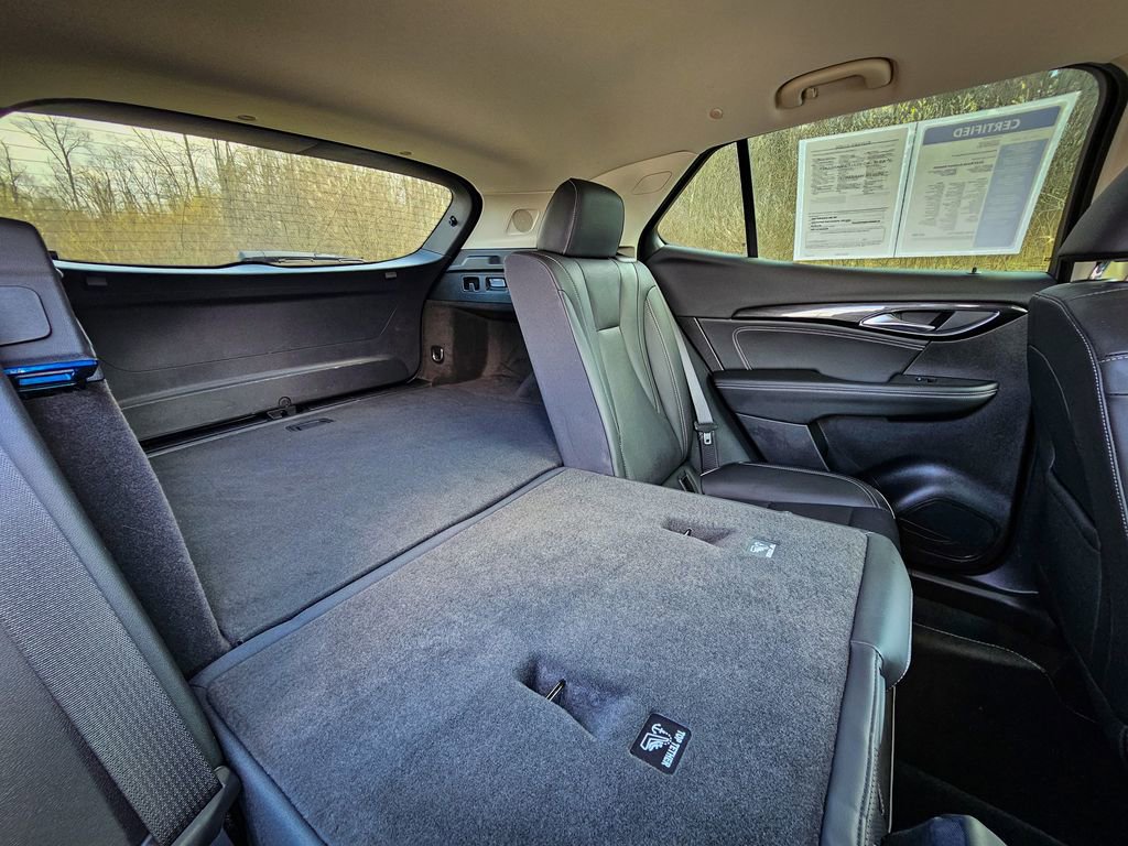 Certified 2023 Buick Envision Essence image 33