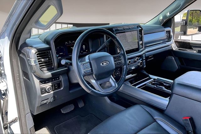 Used 2024 Ford F250 Lariat w/ Chrome Package image 18