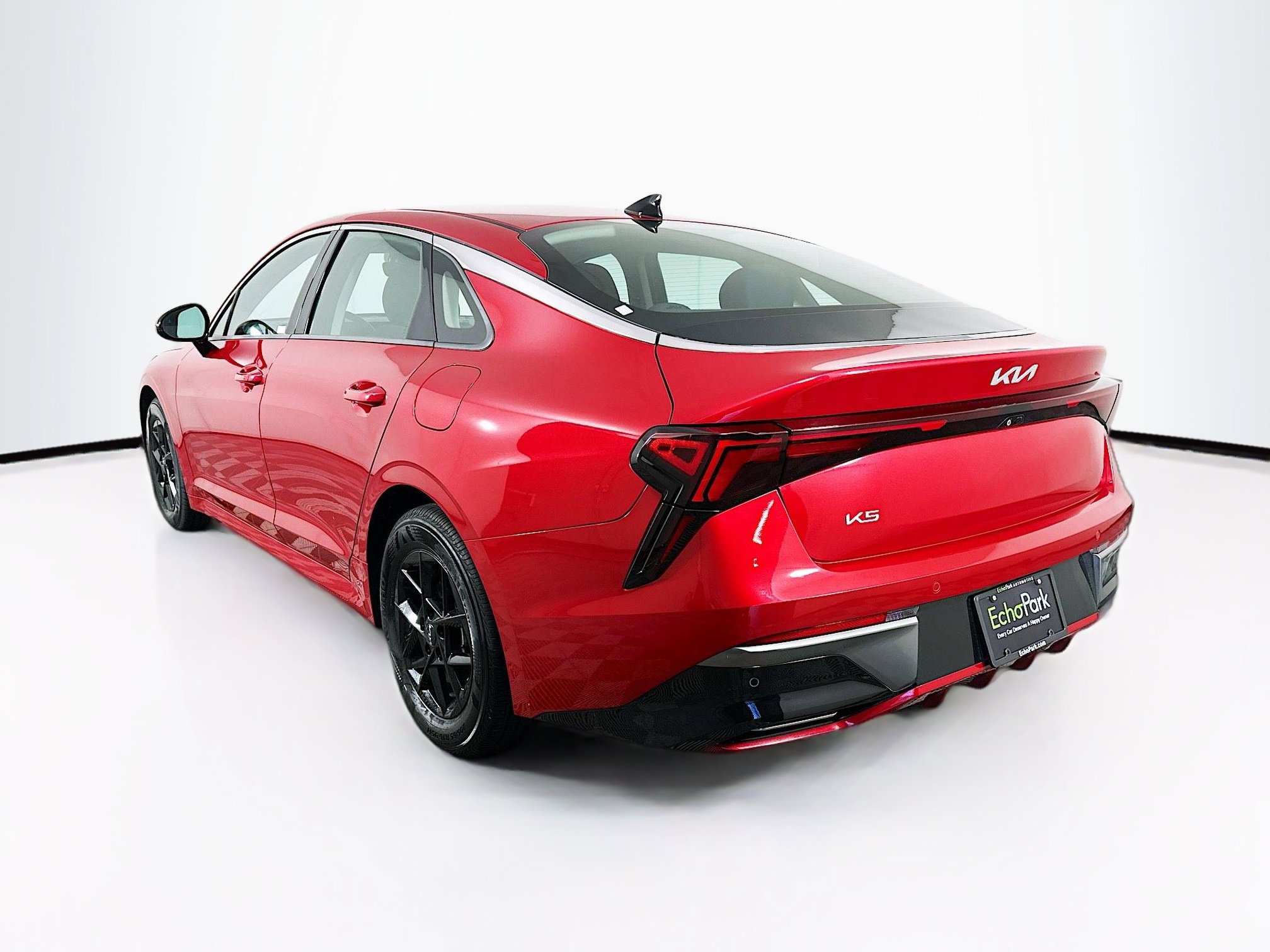 Used 2025 Kia K5 LXS FWD image 5