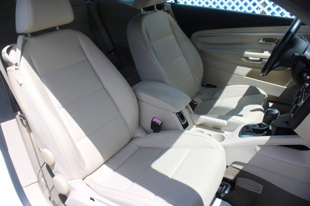 Used 2015 Volkswagen Eos Komfort image 5