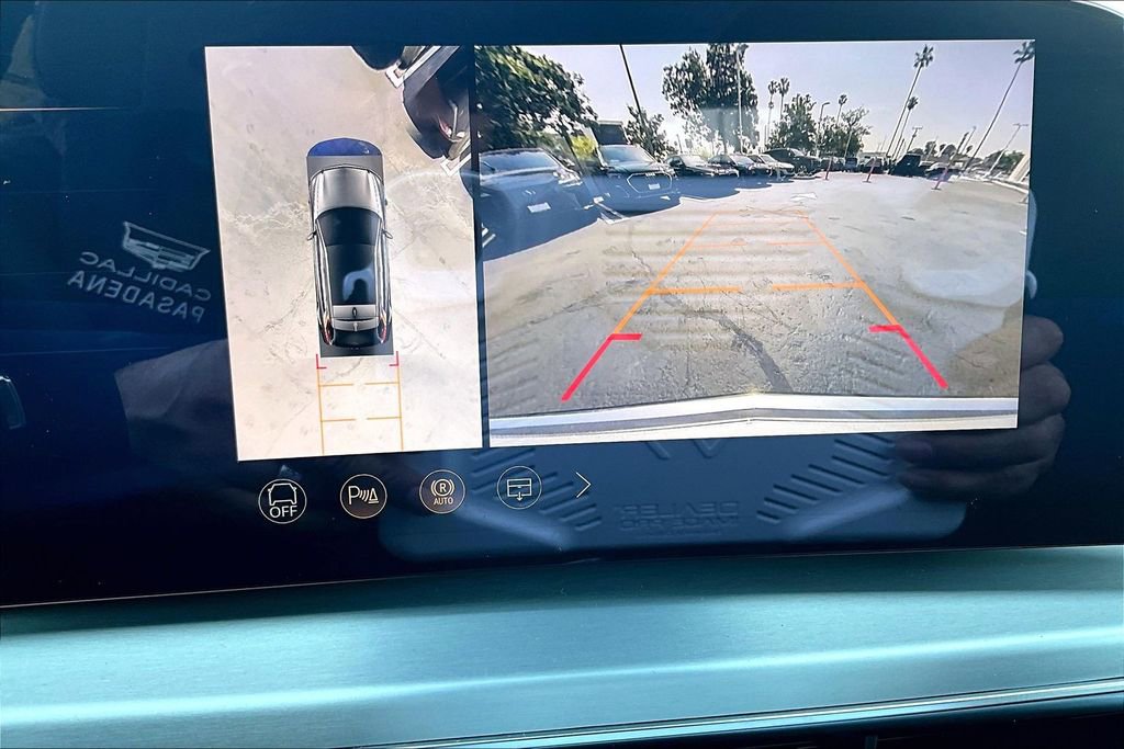 New 2026 Cadillac Lyriq Luxury image 25