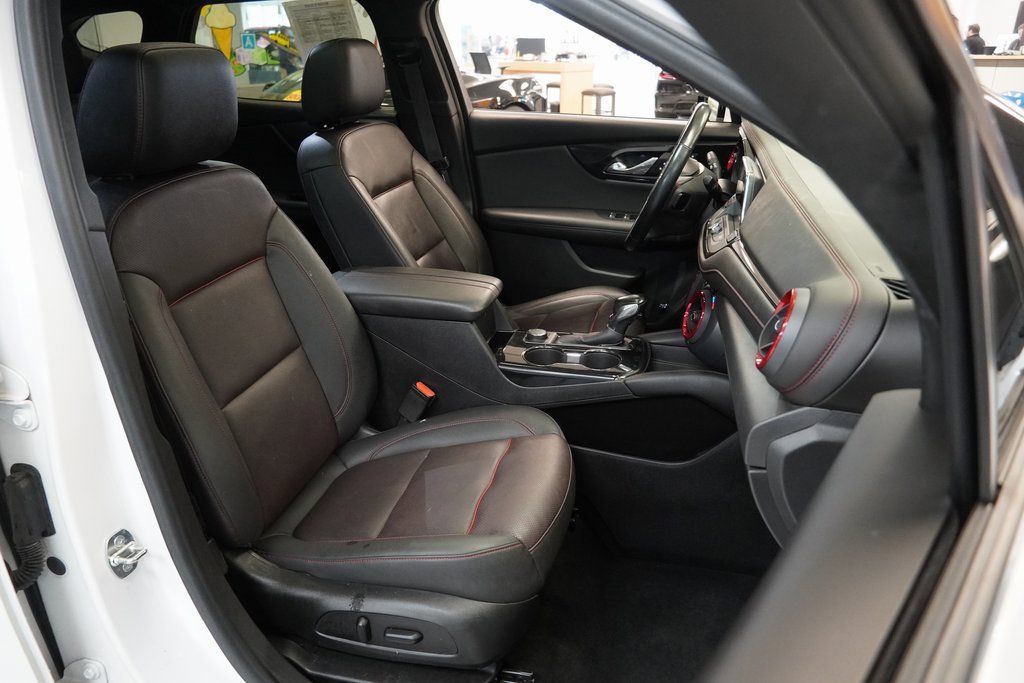 Used 2021 Chevrolet Blazer RS w/ Enhanced Convenience Package image 34