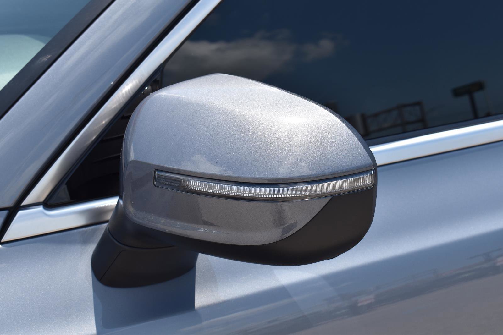 Used 2022 Kia Telluride S FWD image 4