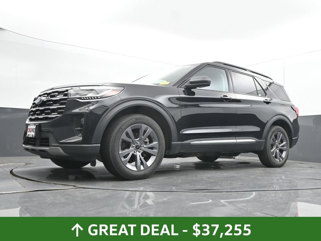 Used 2025 Ford Explorer Active w/ Active Comfort Package AWD/4WD image 47