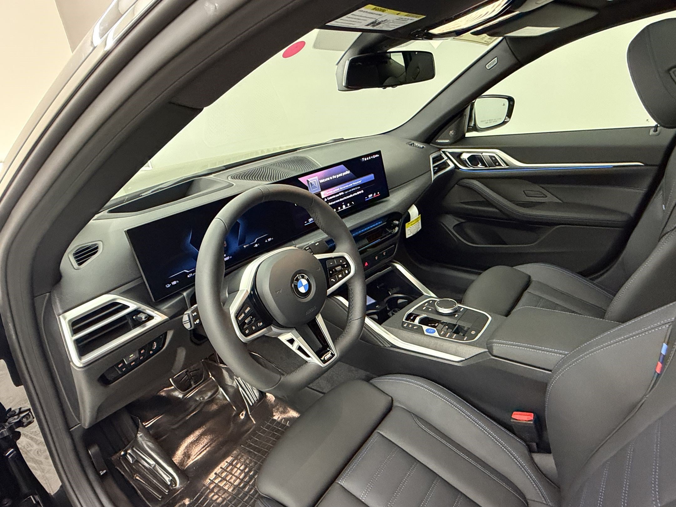 New 2026 BMW i4 eDrive40 w/ M Sport Package RWD image 4
