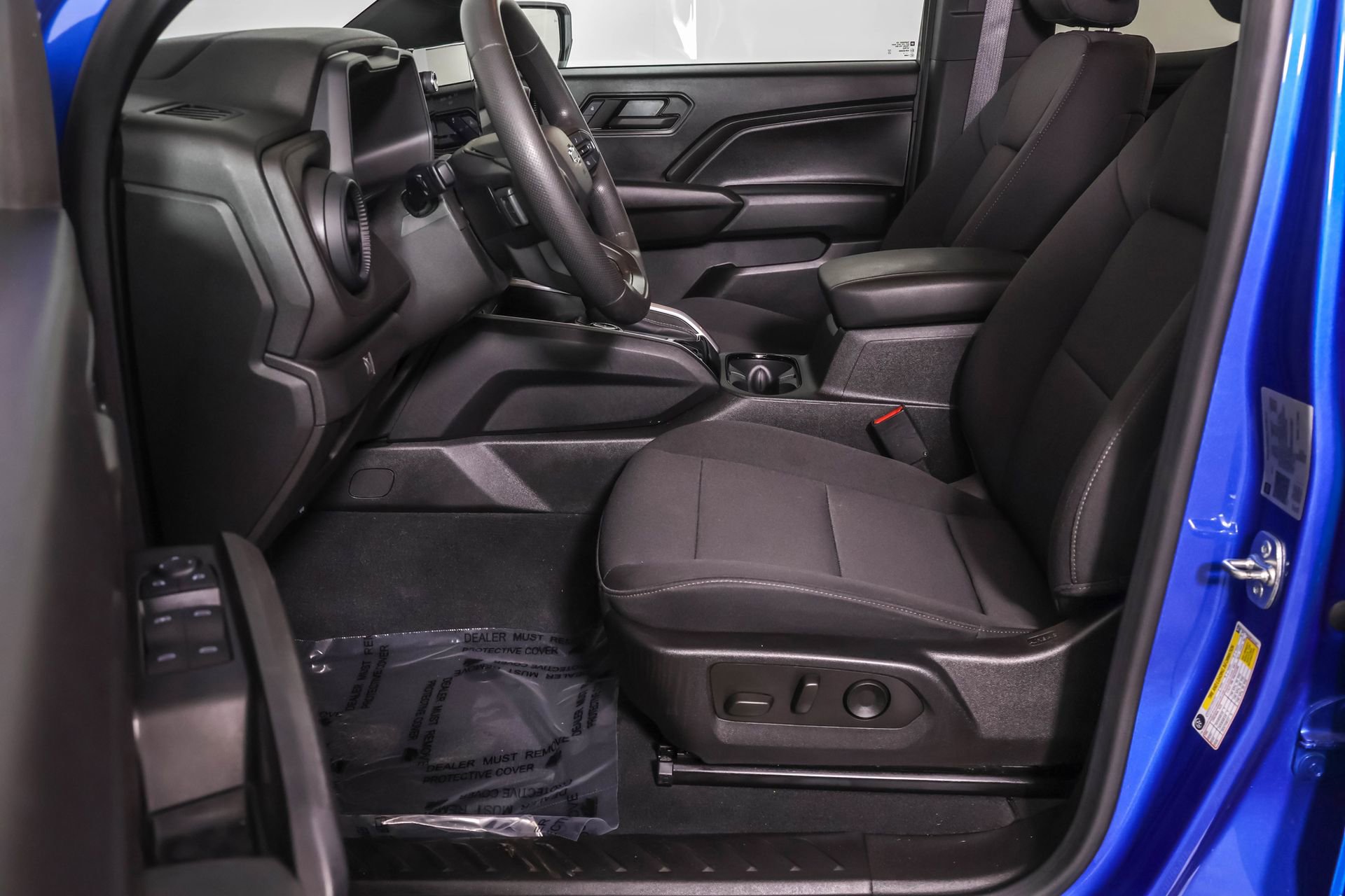 Used 2024 Chevrolet Colorado Trail Boss w/ Technology Package image 22