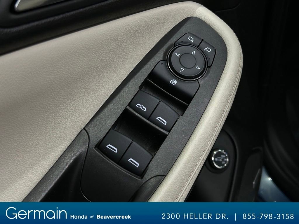 Used 2025 Buick Encore GX Avenir w/ Avenir Convenience Package image 19
