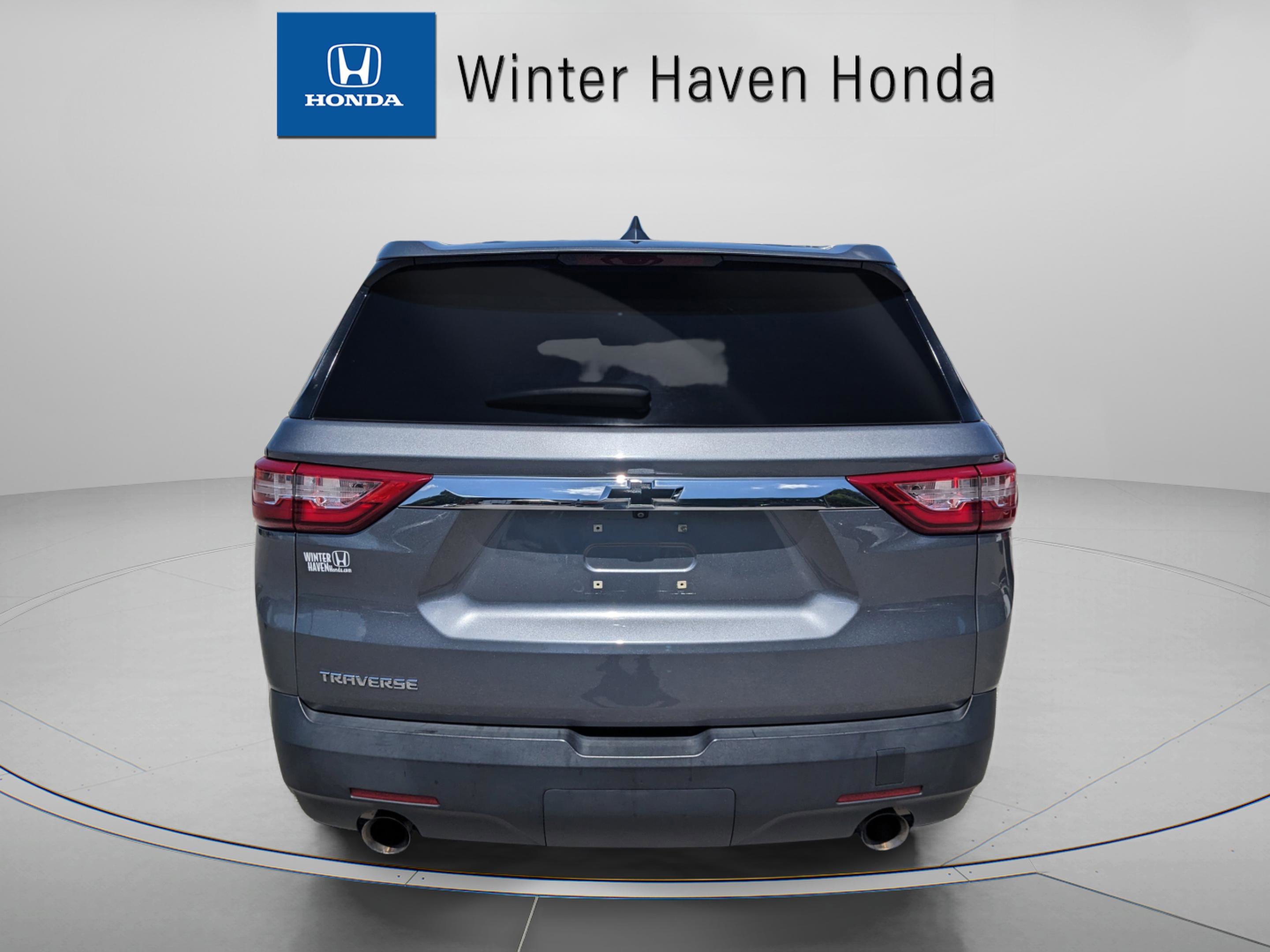 Used 2020 Chevrolet Traverse LS w/ LPO, Black Accent Package FWD image 7