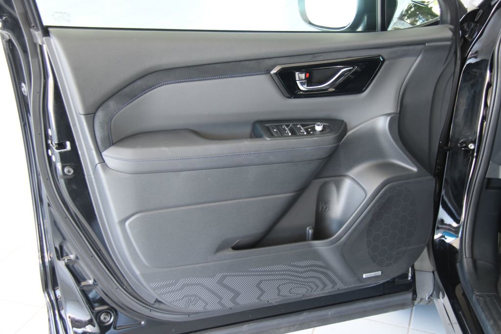 Used 2025 Subaru Forester Limited w/ Popular Package #1 image 13