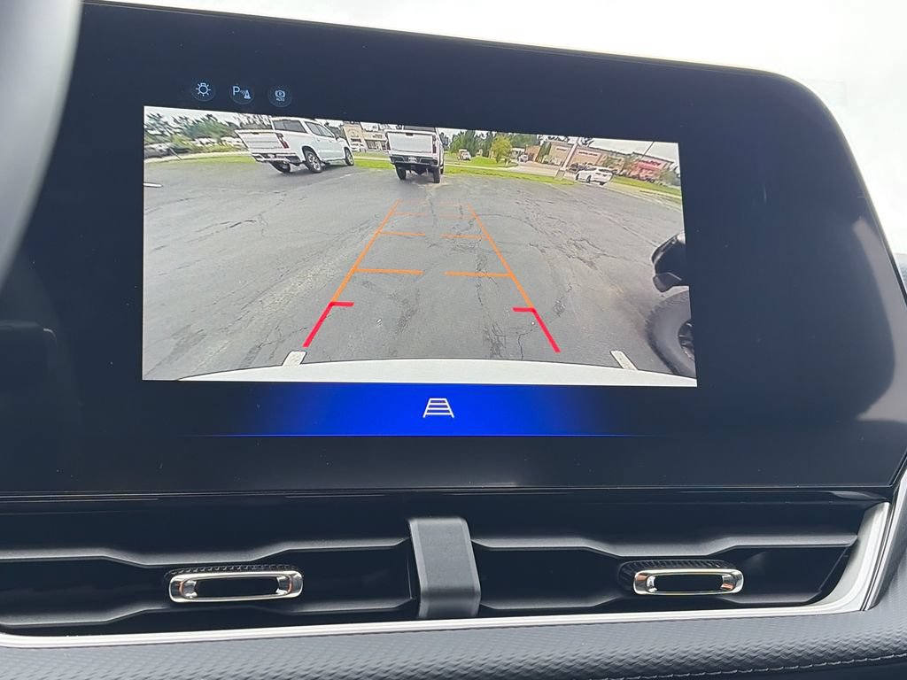New 2027 Chevrolet Equinox LT w/ Convenience Package II FWD image 19