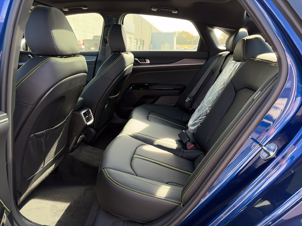 New 2027 Kia K5 GT FWD image 24