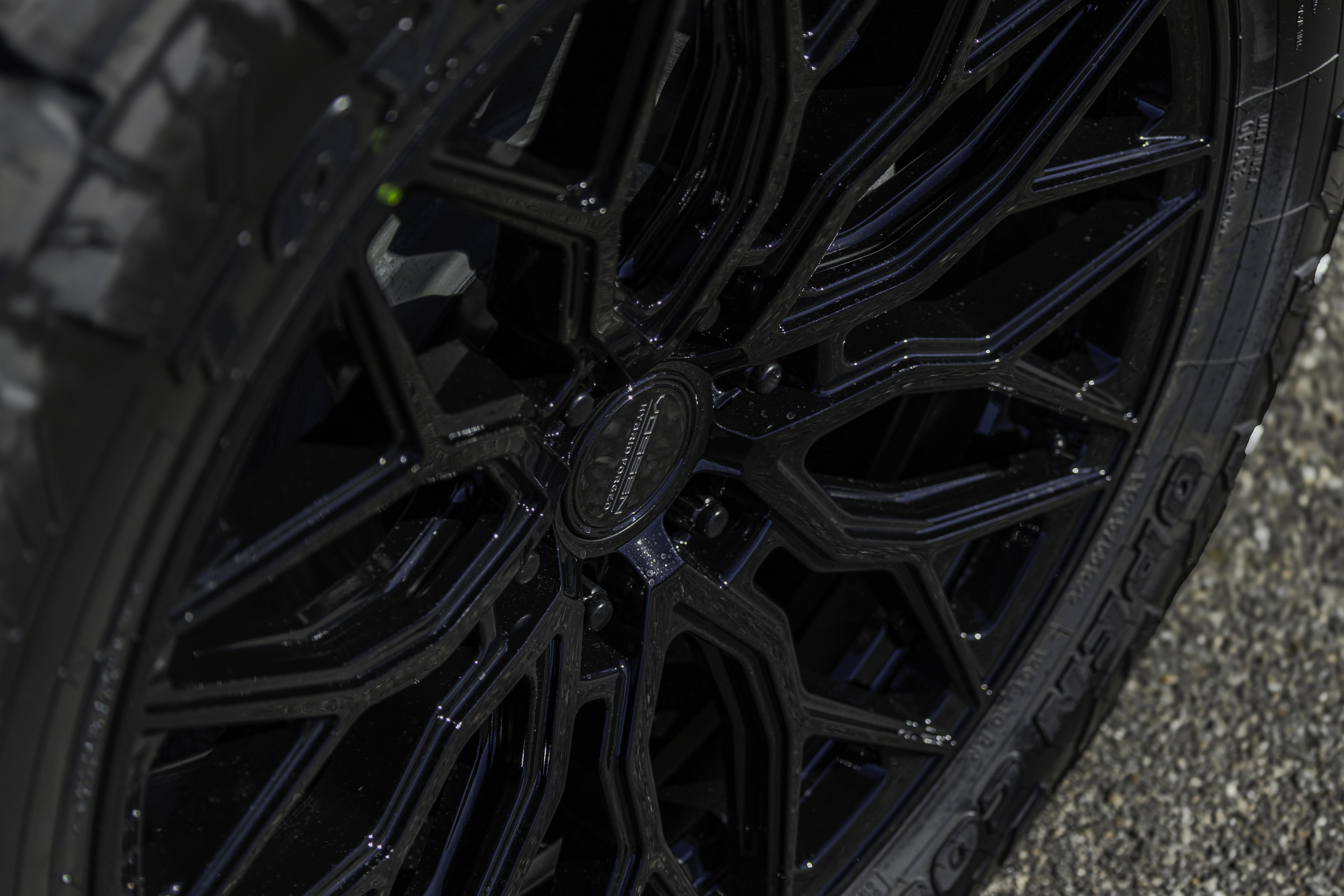 New 2025 Ford F150 Lightning Platinum image 34