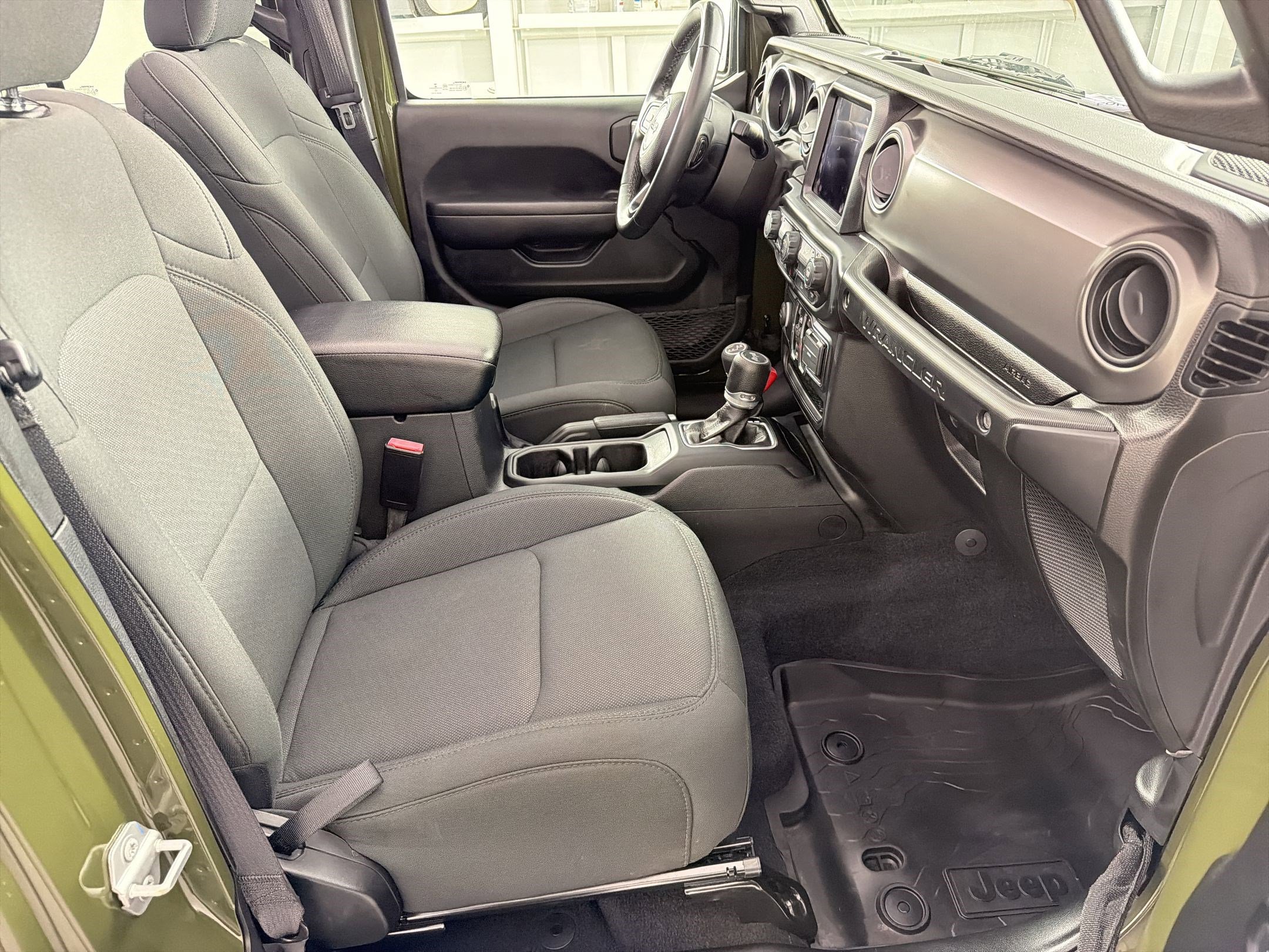 Used 2022 Jeep Wrangler Unlimited Willys image 30